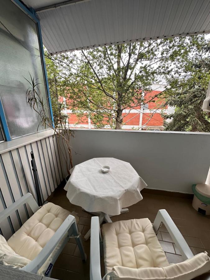 Viktor Apartment Куманово Екстериор снимка
