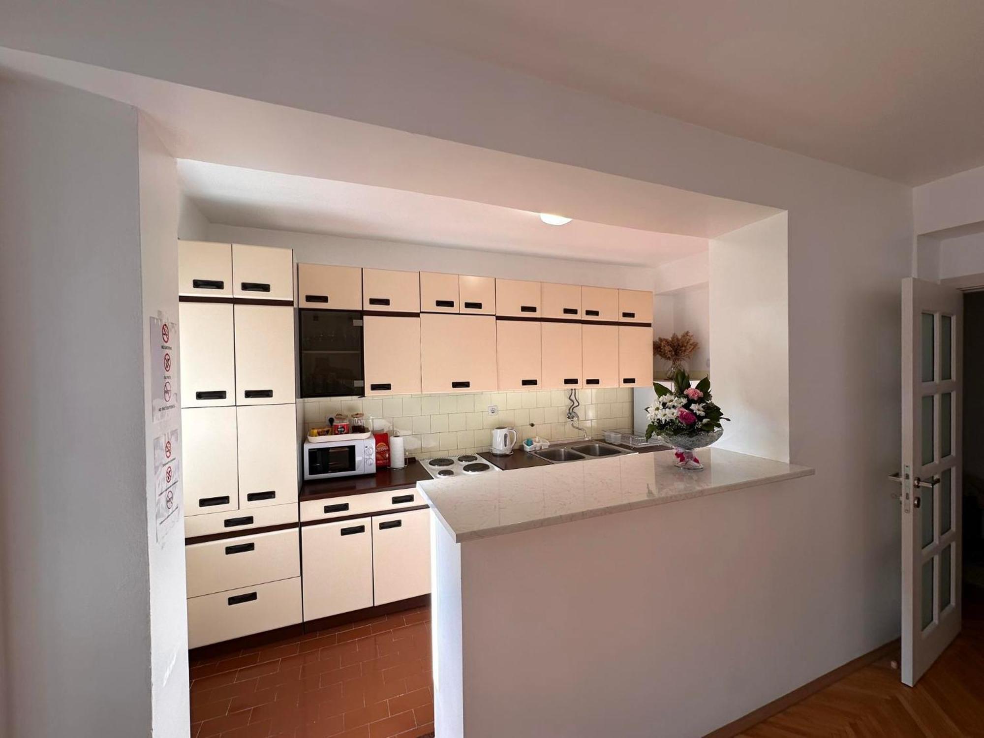 Viktor Apartment Куманово Екстериор снимка