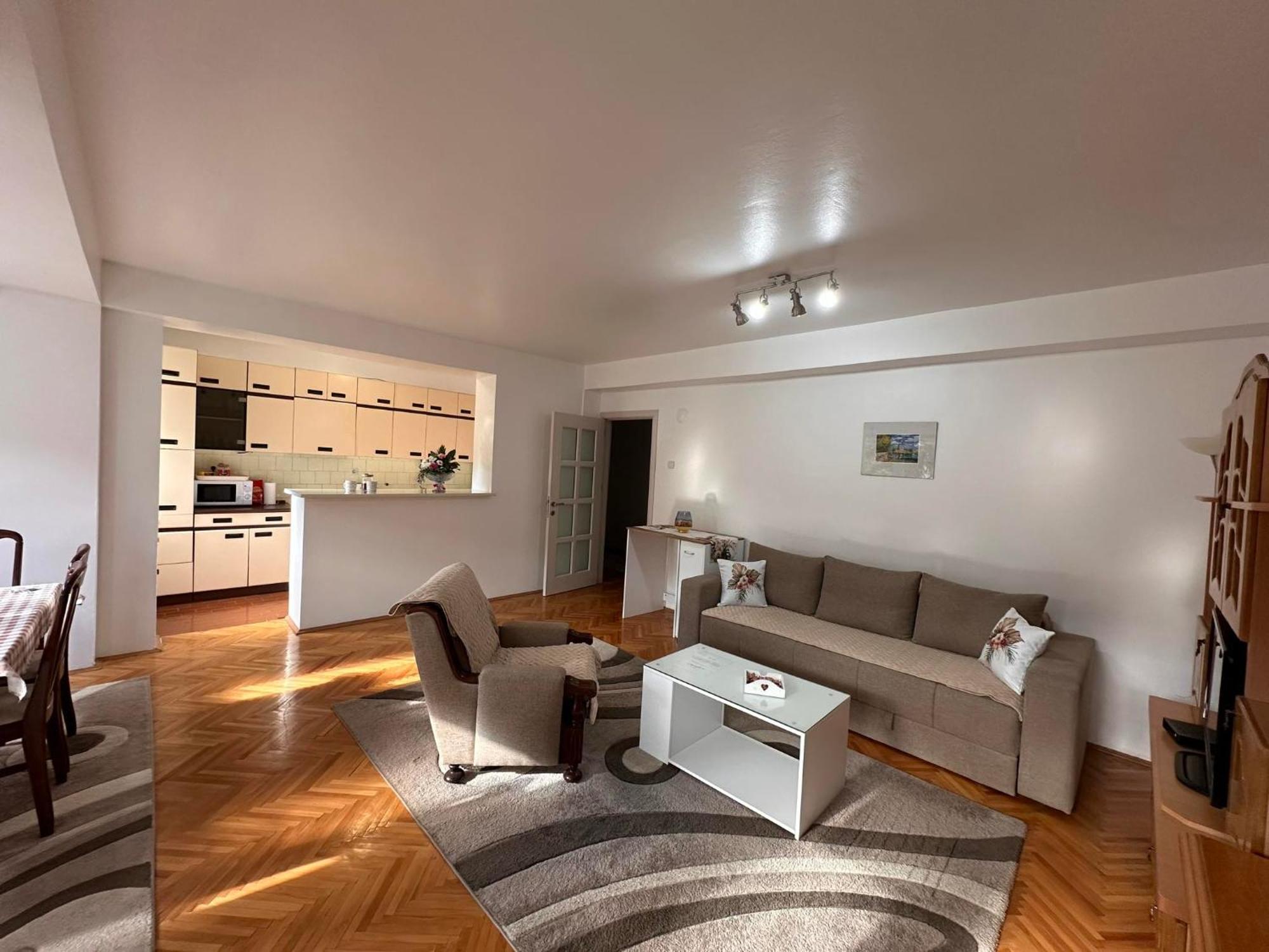 Viktor Apartment Куманово Екстериор снимка